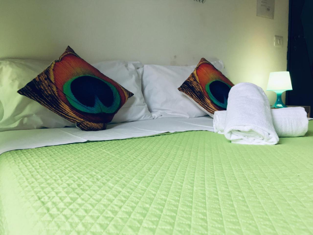 Giuly Guesthouse روما المظهر الخارجي الصورة