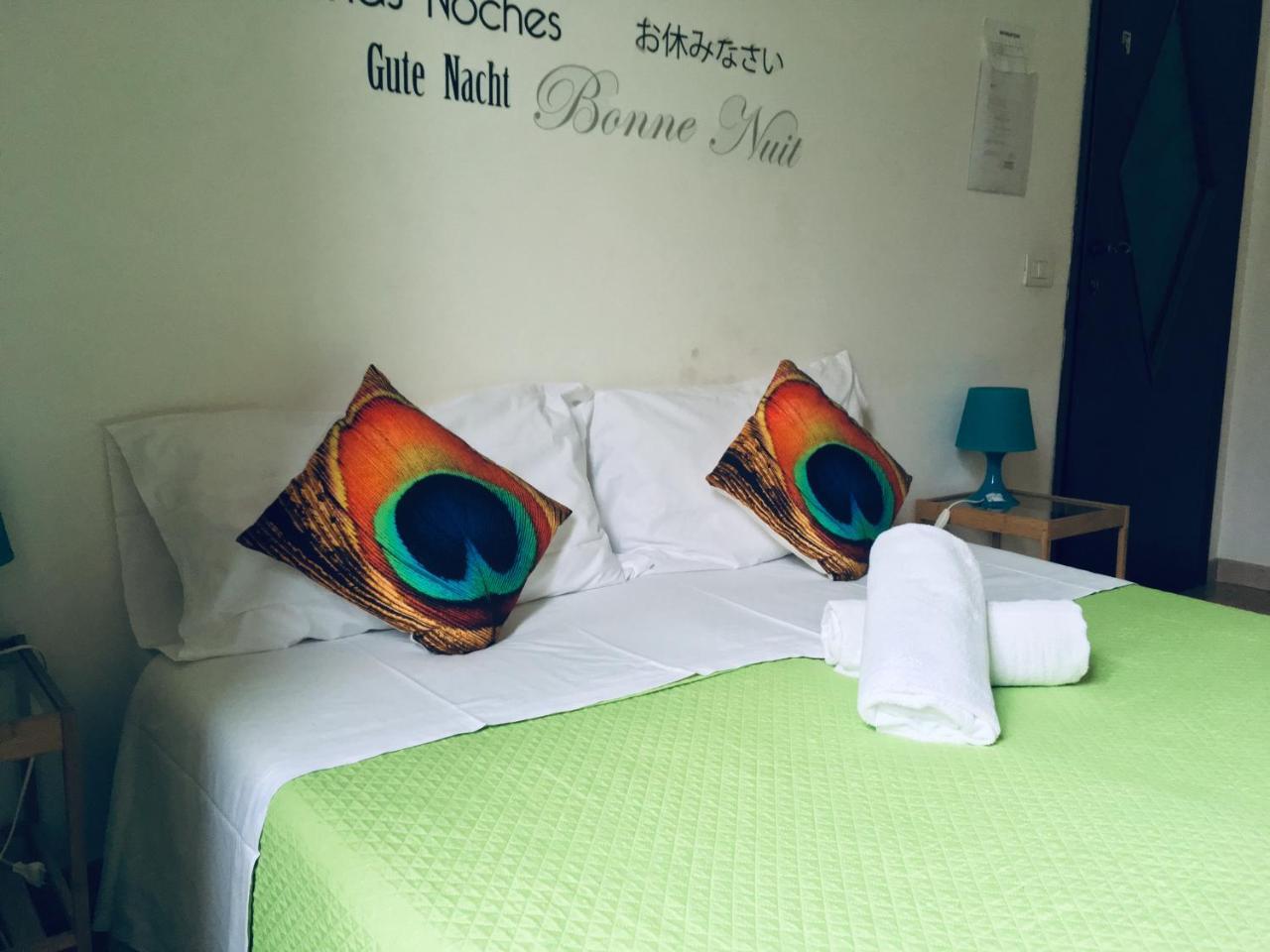Giuly Guesthouse روما المظهر الخارجي الصورة