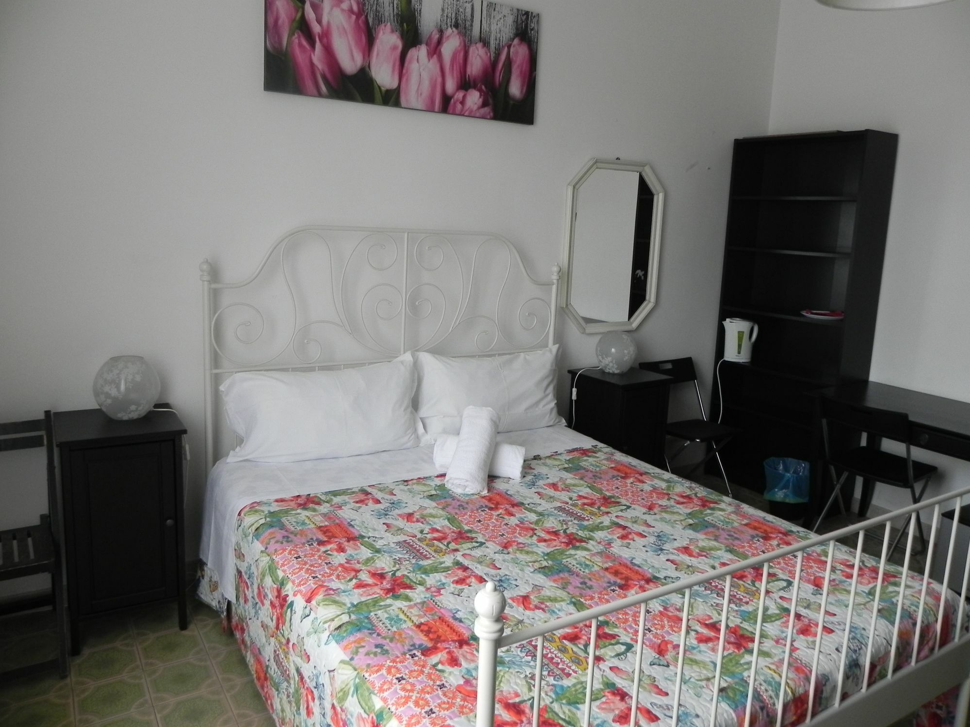 Giuly Guesthouse روما المظهر الخارجي الصورة